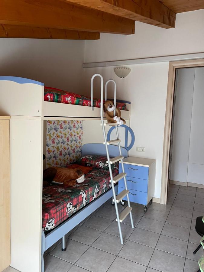 Anna Appartamento Vacanze Monticelli Brusati Exterior foto