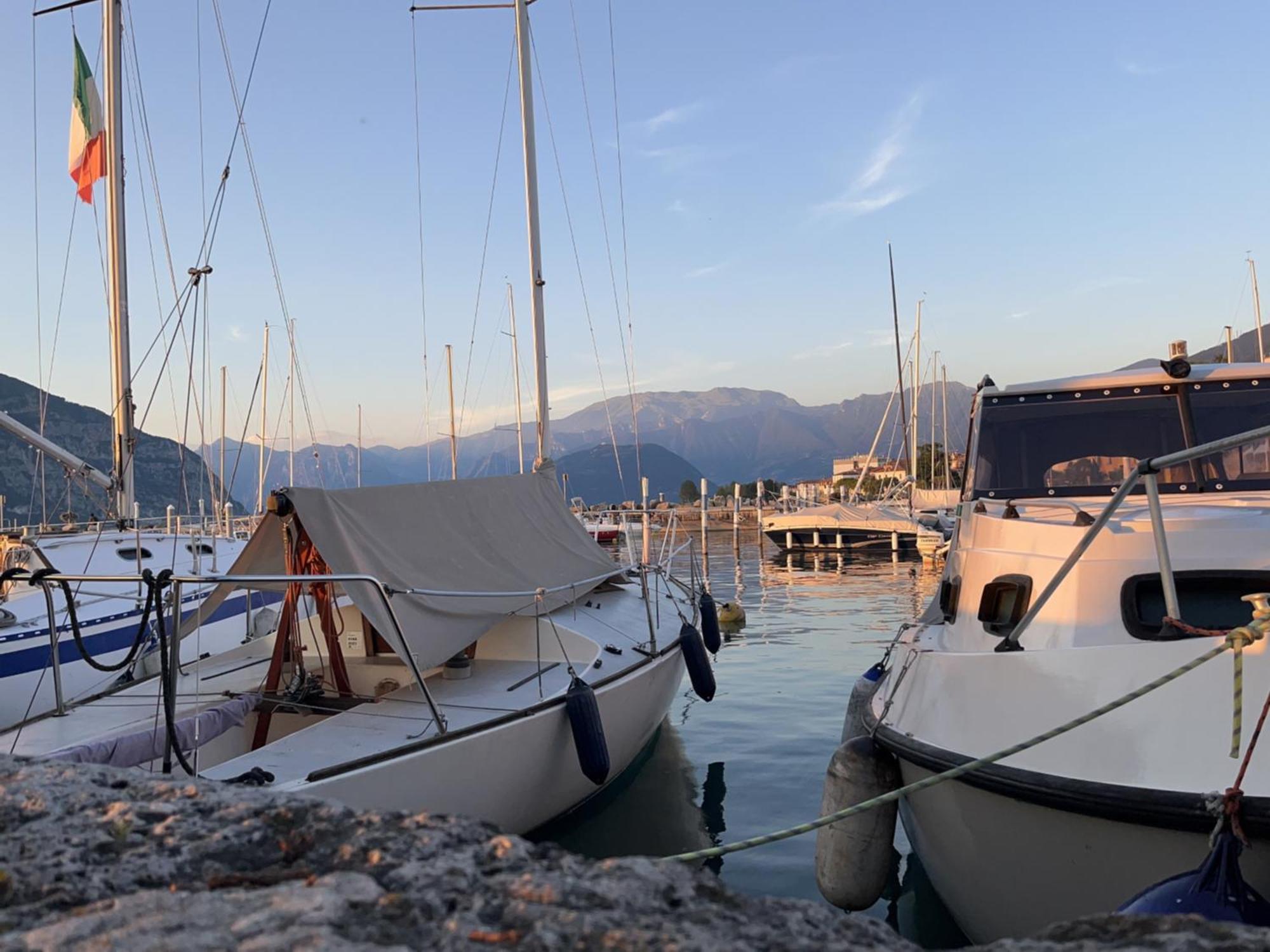 Anna Appartamento Vacanze Monticelli Brusati Exterior foto